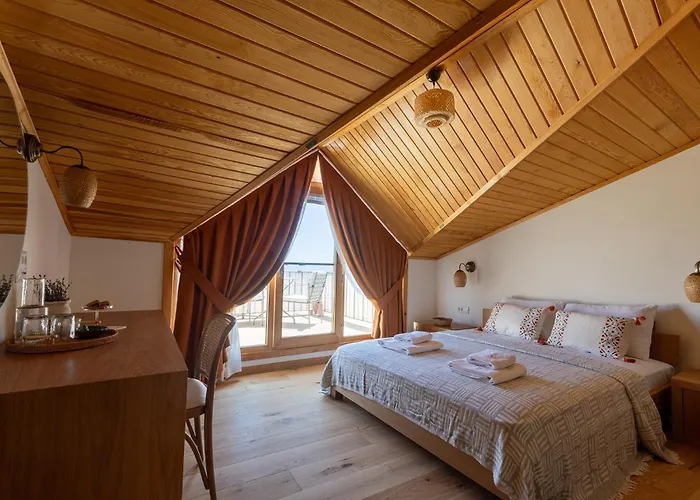 Ida Trio * Edremit (Balikesir)