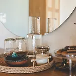 Ida Trio 홈스테이 에드레미트