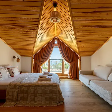 Ida Trio Δωμάτια σε οικογενειακή κατοικία Αδραμύττιο